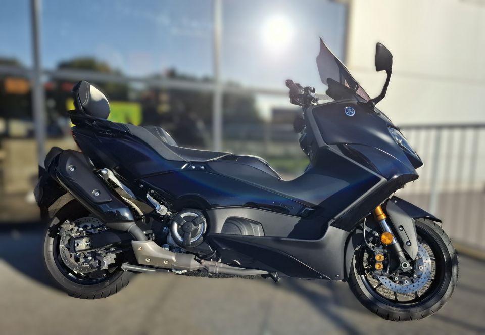 YAMAHA XP T-MAX 560 TECH MAX 3