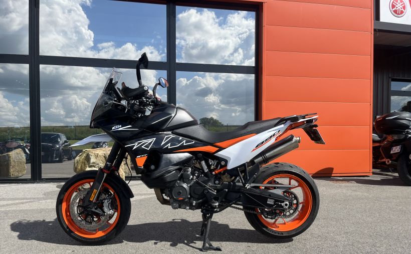 KTM 890 ADVENTURE 1