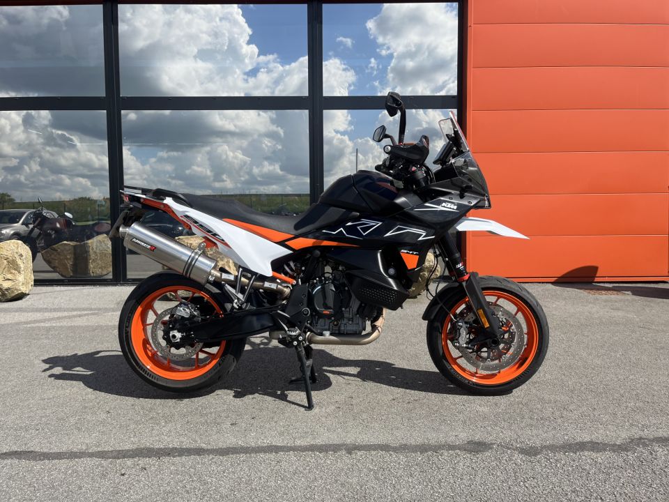 KTM 890 ADVENTURE 10