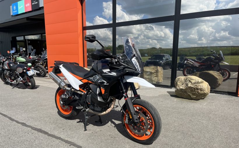 KTM 890 ADVENTURE 3