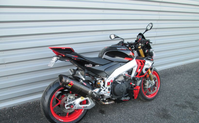 APRILIA TUONO 1100 V4 FACTORY 2