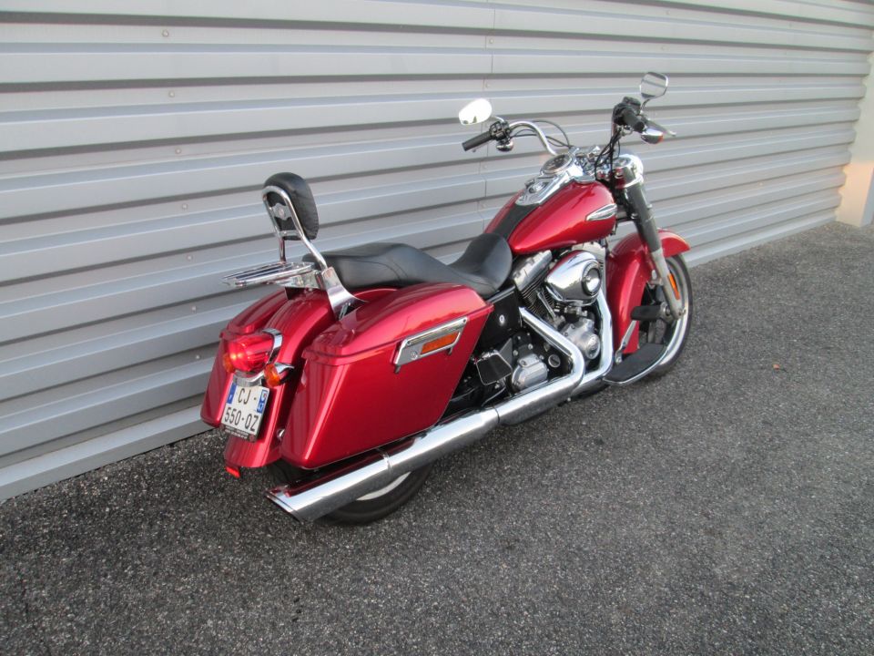 HARLEY-DAVIDSON DYNA SWITCHBACK 1690 16