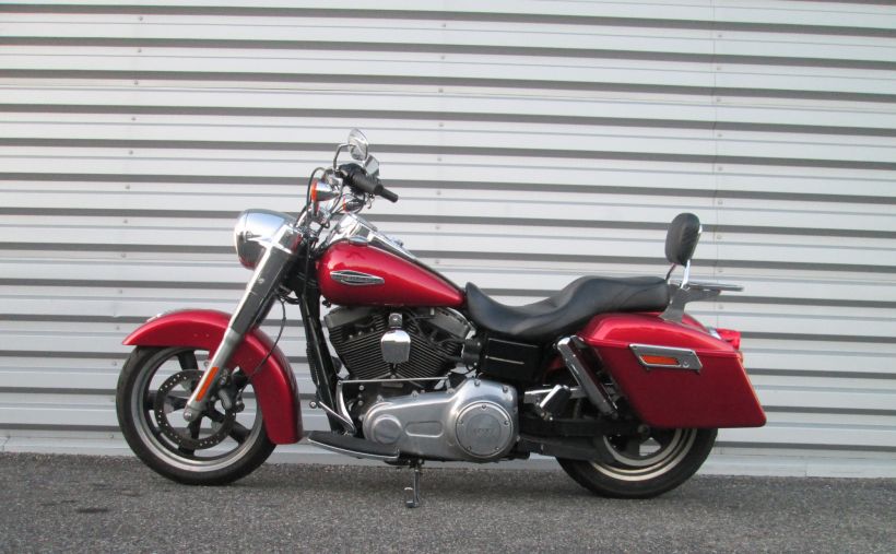 HARLEY-DAVIDSON DYNA SWITCHBACK 1690 24