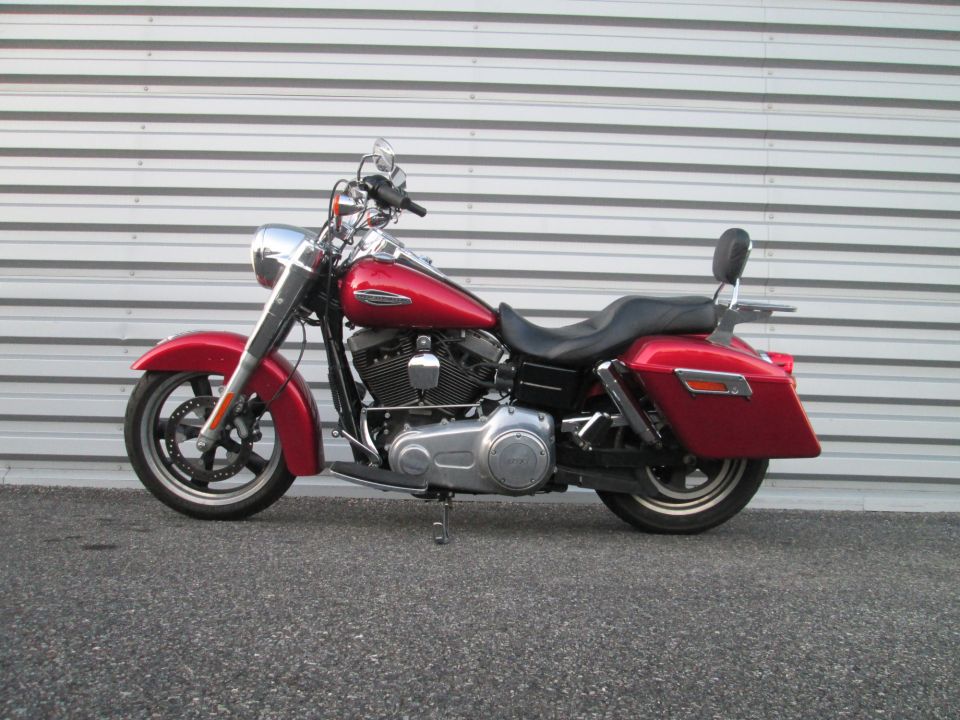 HARLEY-DAVIDSON DYNA SWITCHBACK 1690 24