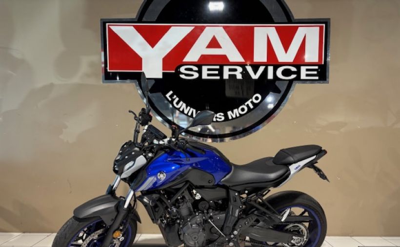 YAMAHA MT-07 (47.5CV) 1