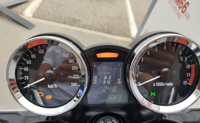 KAWASAKI Z 900 11