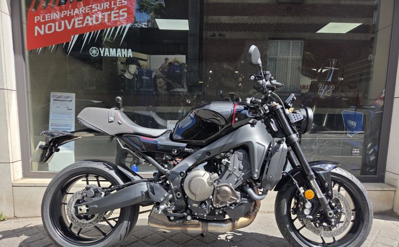 YAMAHA XSR 900 0