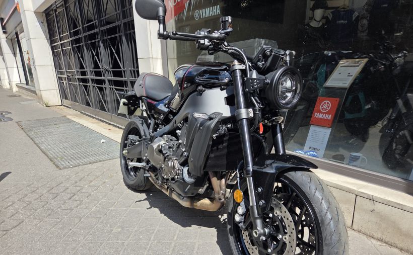 YAMAHA XSR 900 2