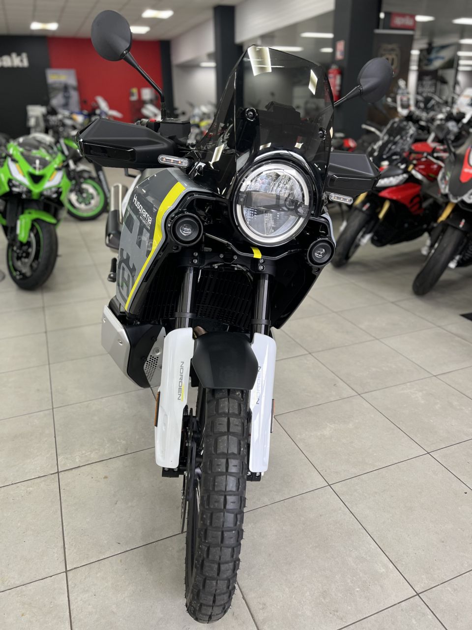 HUSQVARNA NORDEN 901 18