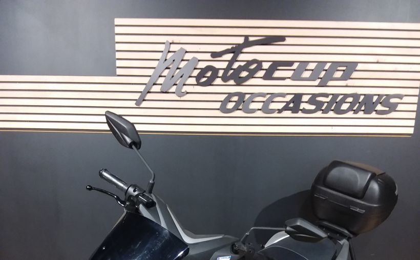 YAMAHA NMAX 125 2