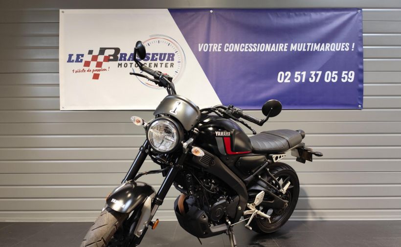 YAMAHA XSR 125 2