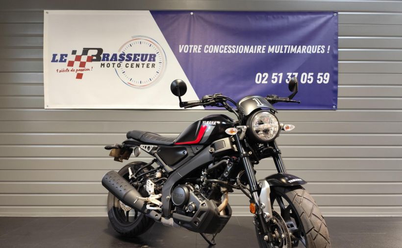 YAMAHA XSR 125 3