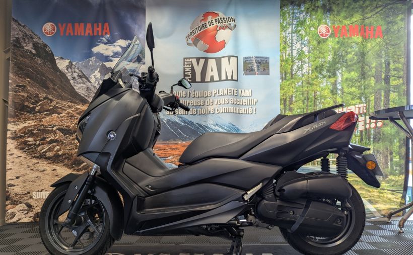 YAMAHA XMAX 125 5