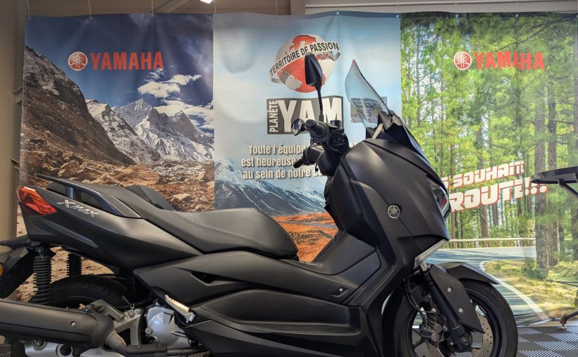 YAMAHA XMAX 125 0