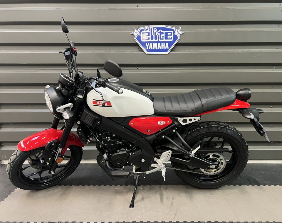 YAMAHA XSR 125 2