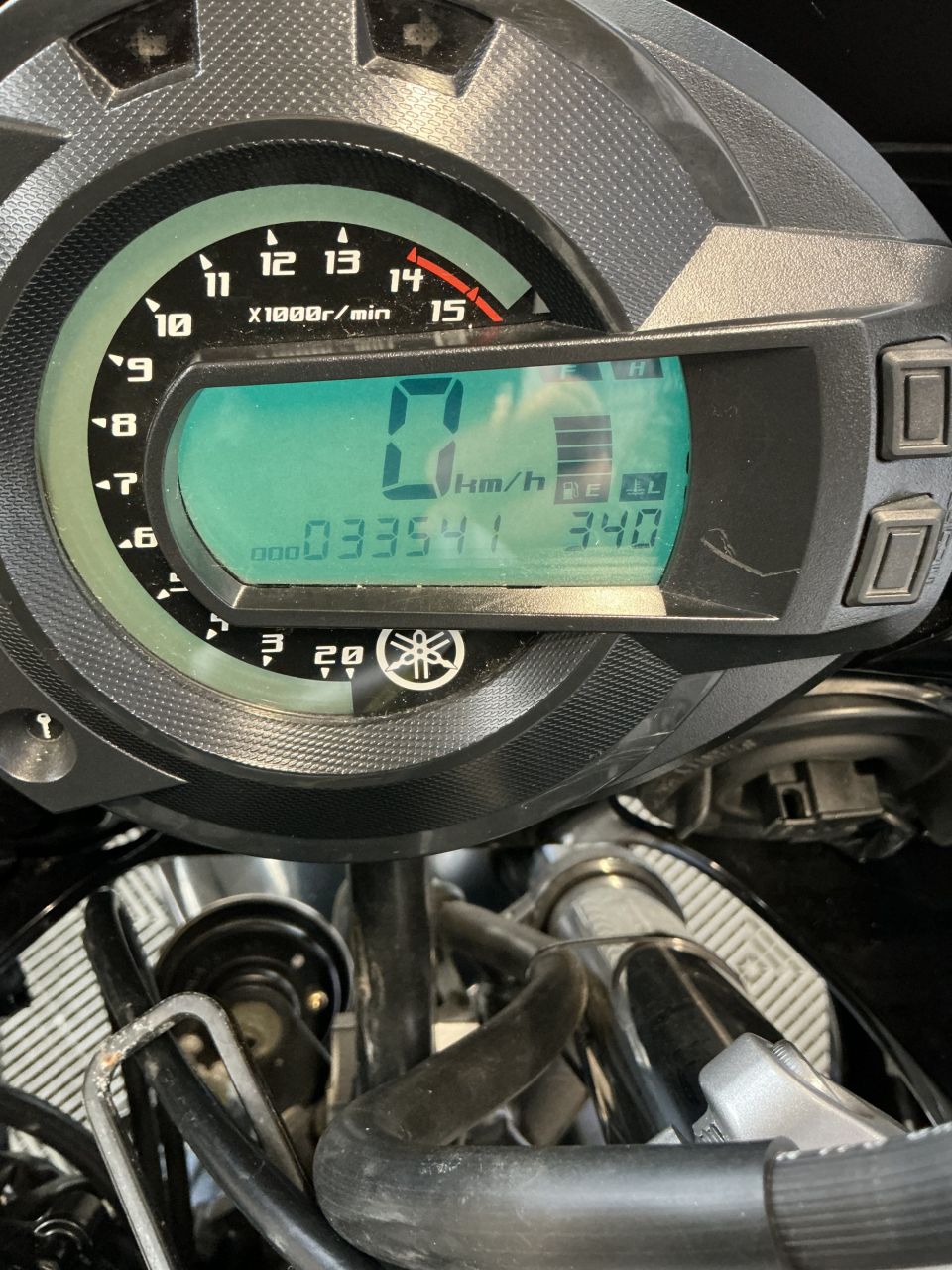 YAMAHA FZ6 600 FAZER GT 9