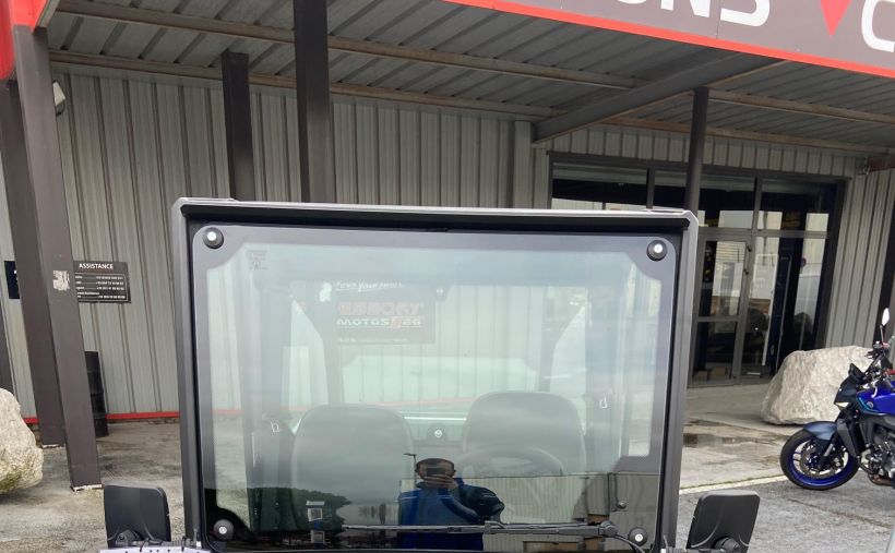 YAMAHA UMX/UMQ ELECTRIQUE 1