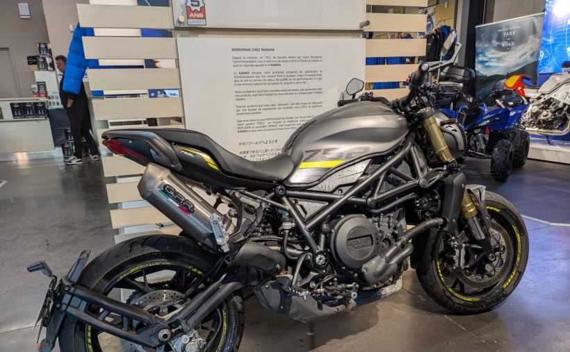 BENELLI 752s 2