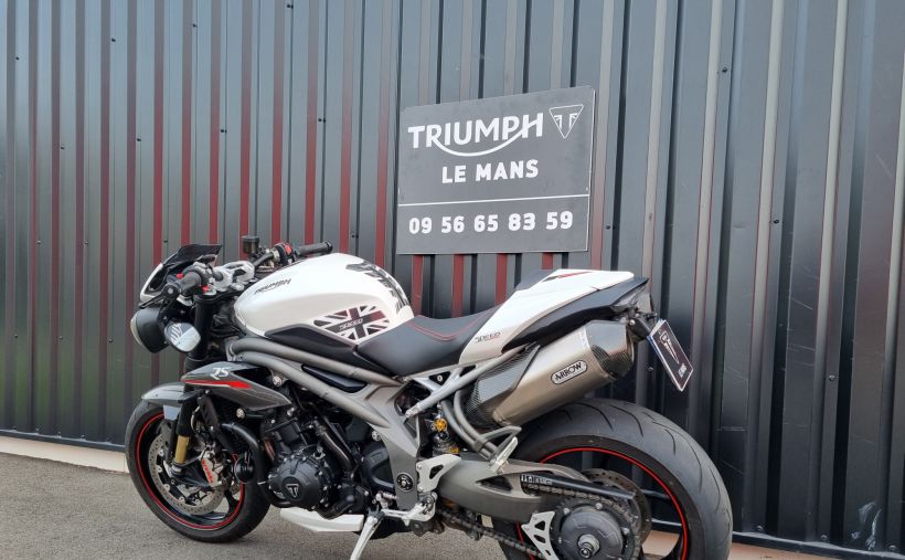 TRIUMPH SPEED TRIPLE 1050 RS 20
