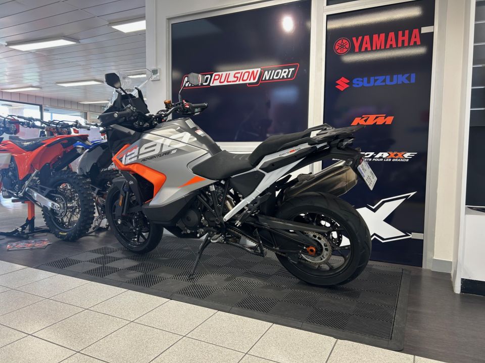 KTM 1290 SUPER ADVENTURE S 6