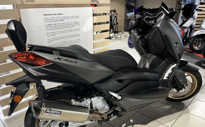 YAMAHA XMAX 125 TECH MAX 1
