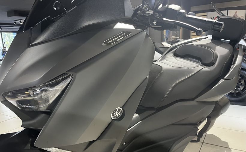 YAMAHA XMAX 125 TECH MAX 6
