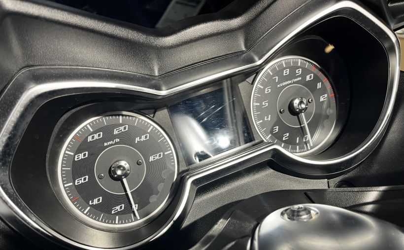 YAMAHA XMAX 125 TECH MAX 7