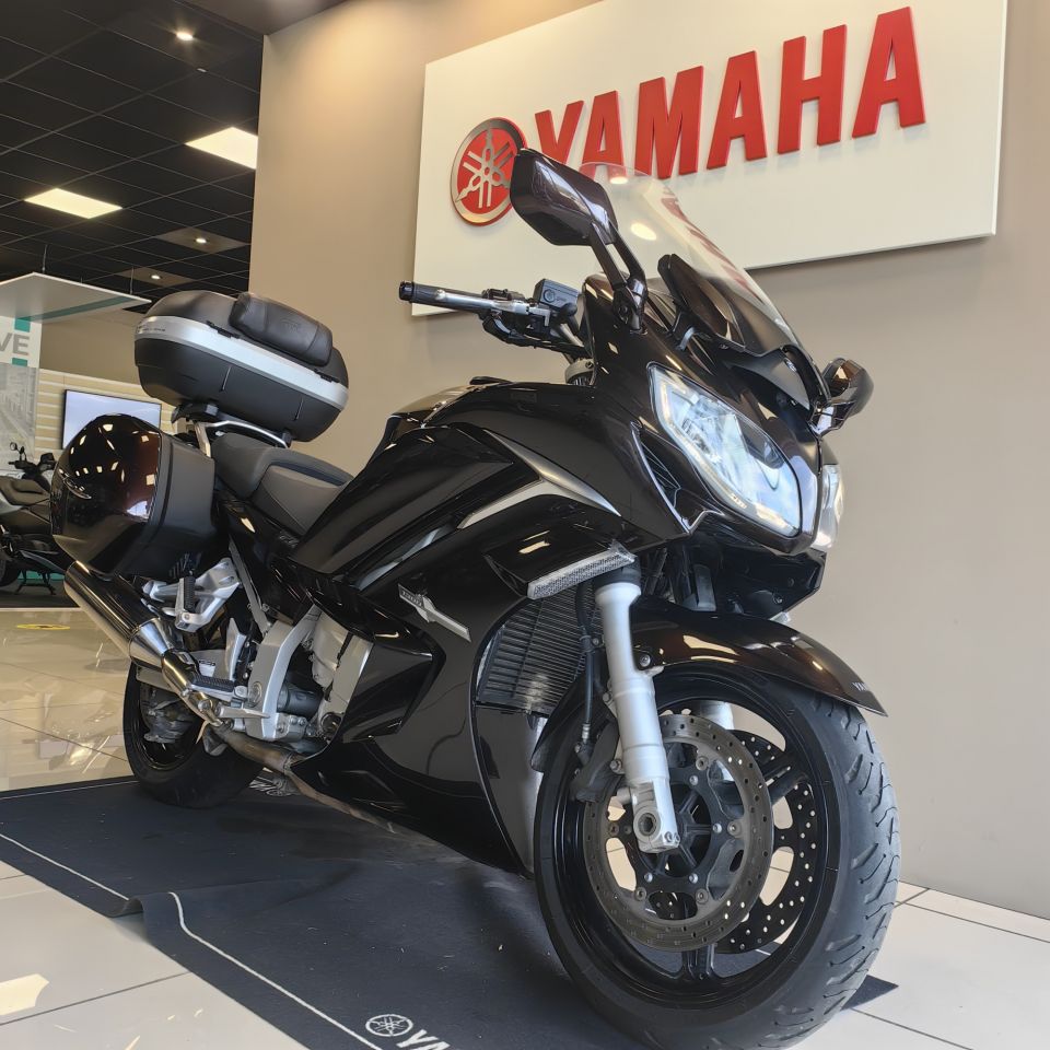 YAMAHA FJR 1300 ABS 10