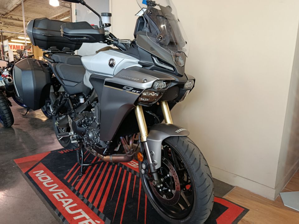 YAMAHA TRACER 9 GT 1