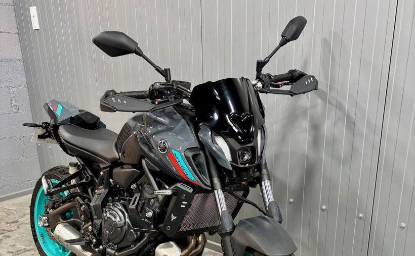 YAMAHA MT-07 3