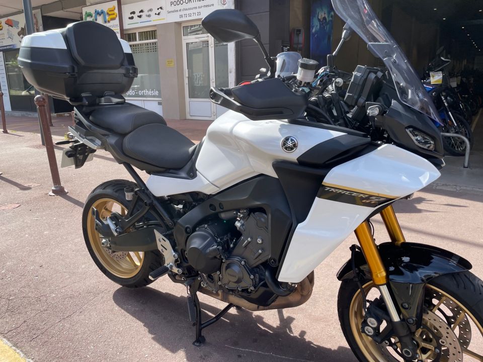 YAMAHA TRACER 9 GT 1