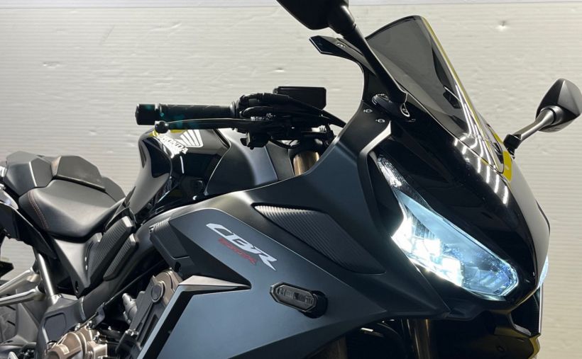 HONDA CBR 650  R 6