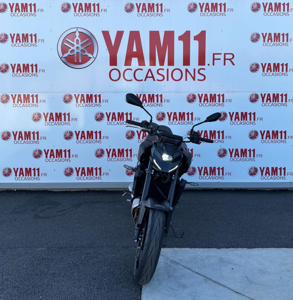 YAMAHA MT-07 Y-AMT 2