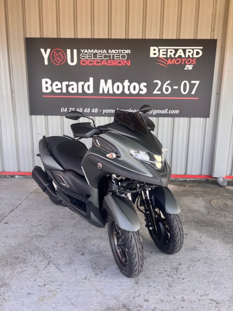 YAMAHA TRICITY 300 1