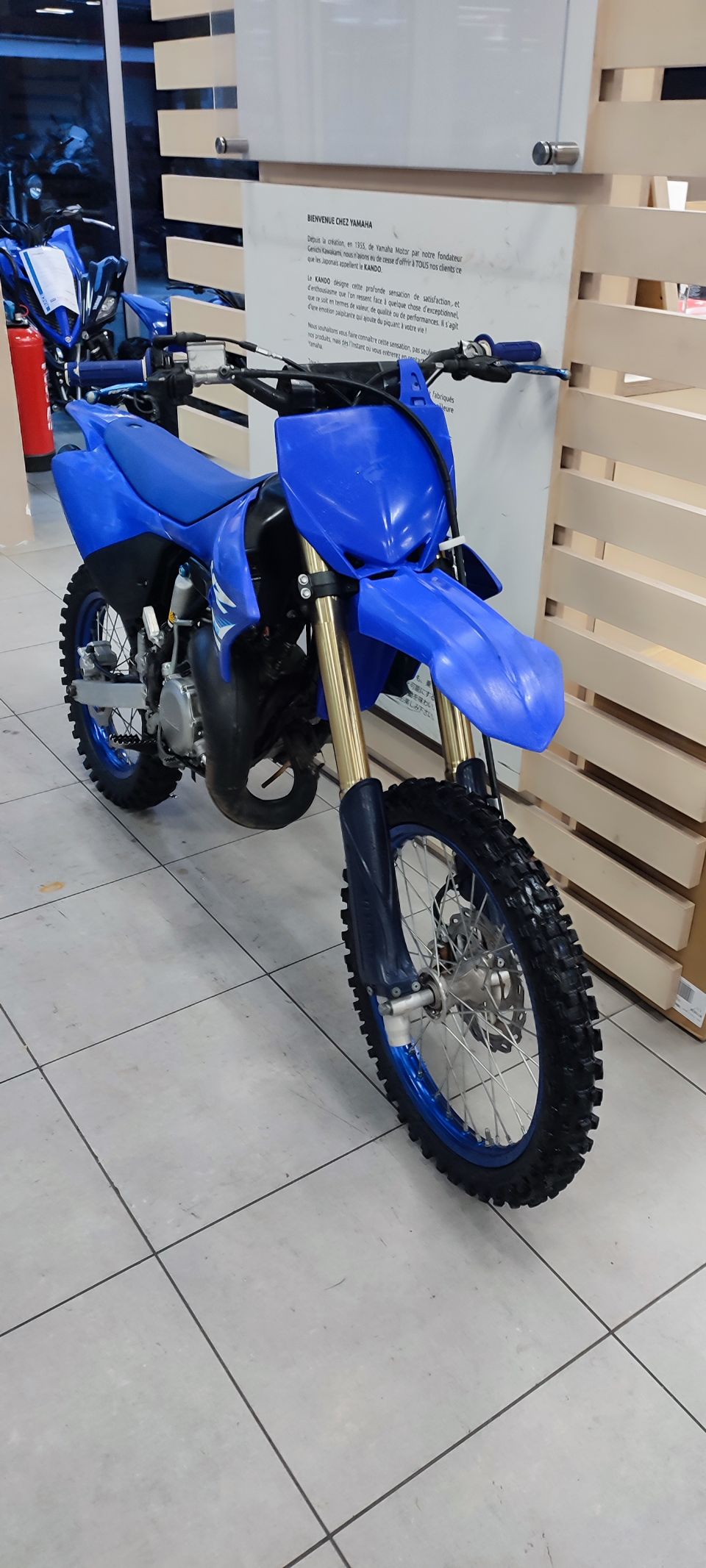 YAMAHA YZ85LW 27