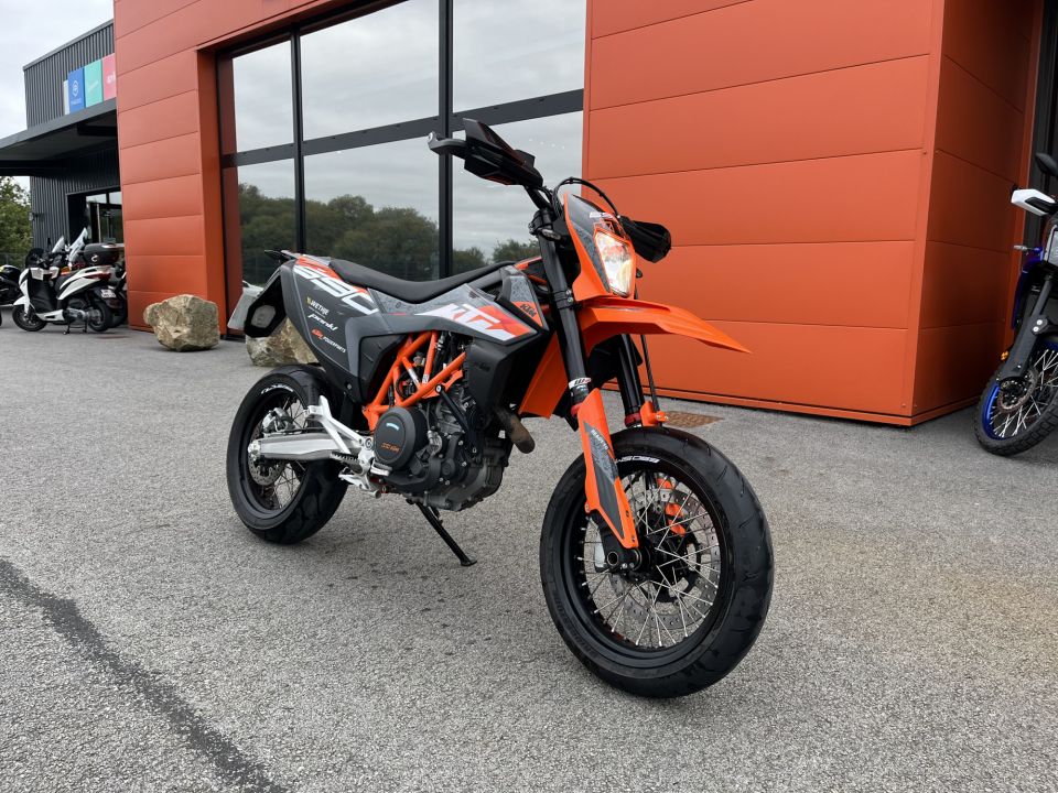 KTM 690 SMC R 10
