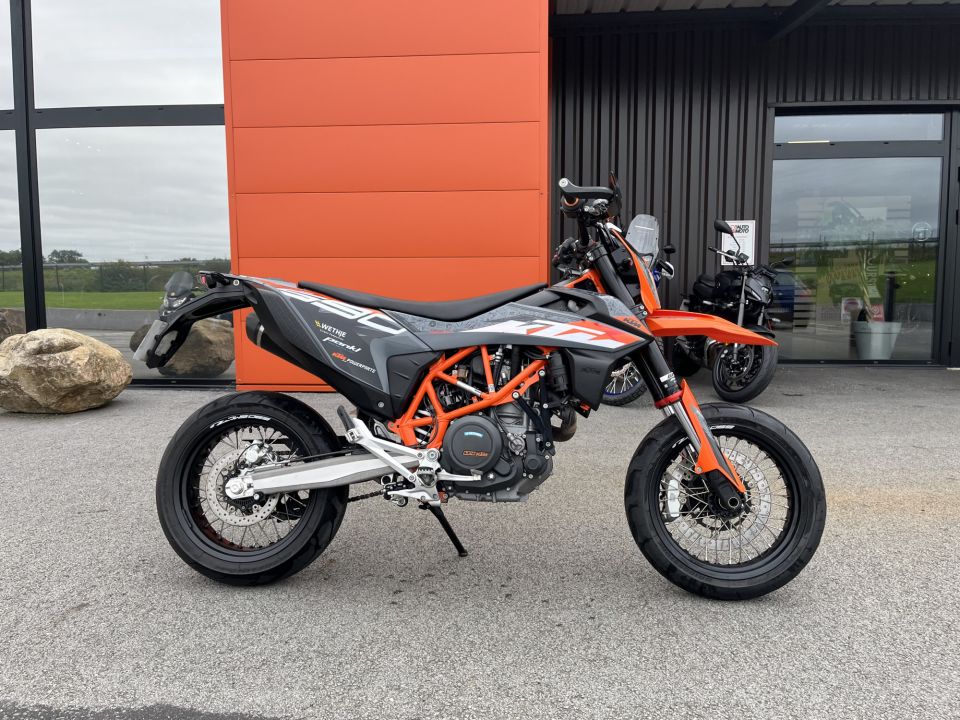 KTM 690 SMC R 15