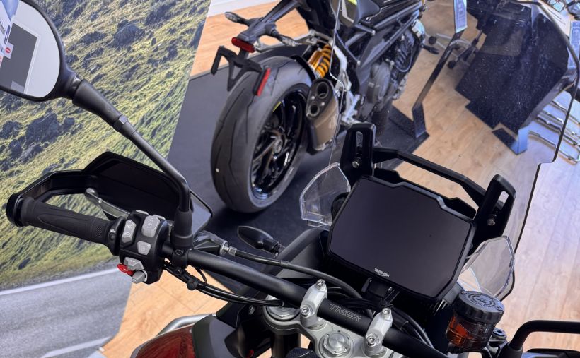 TRIUMPH Tiger 900 GT PRO 6
