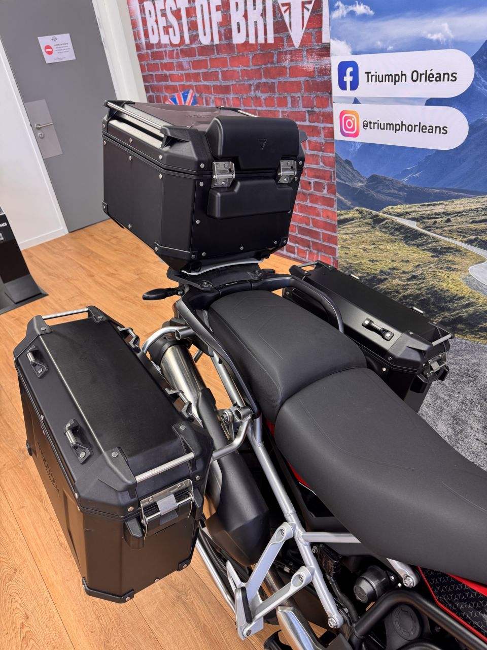 TRIUMPH Tiger 900 GT PRO 8