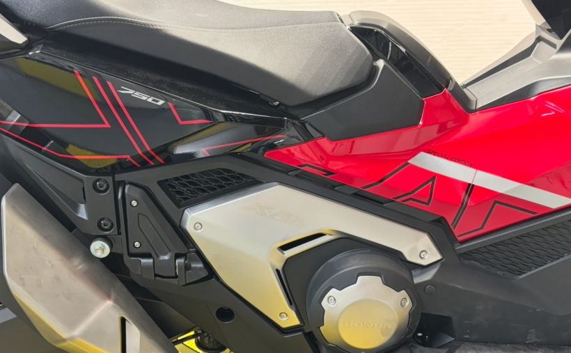 HONDA X-ADV 3