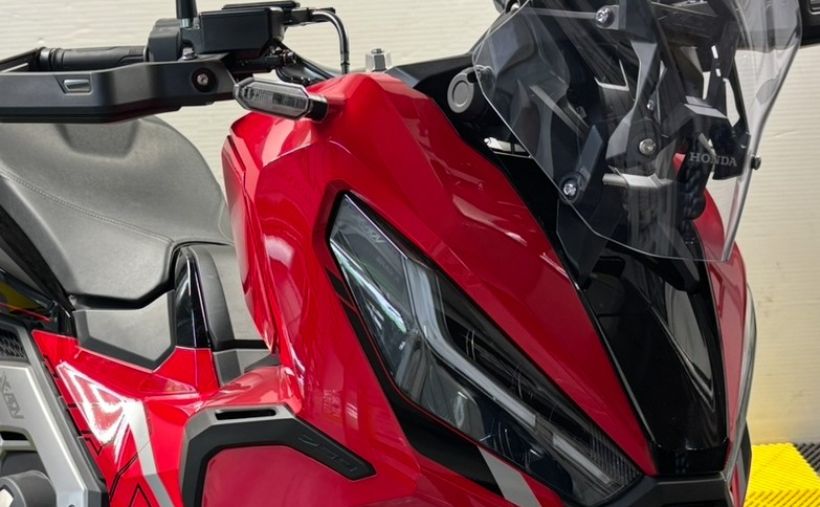 HONDA X-ADV 2