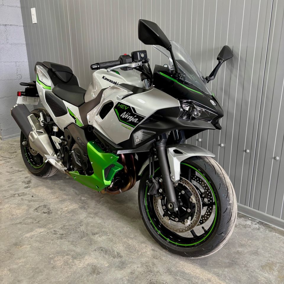 KAWASAKI Ninja 7 Hybrid 3