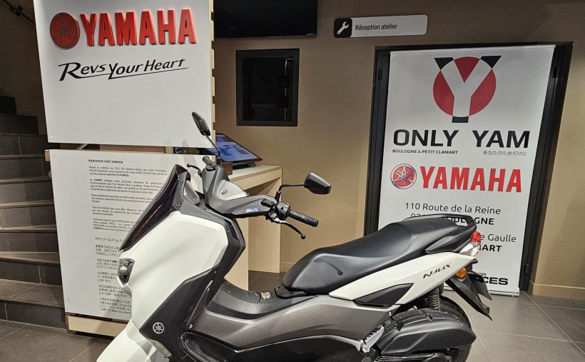 YAMAHA 125 N-MAX 1