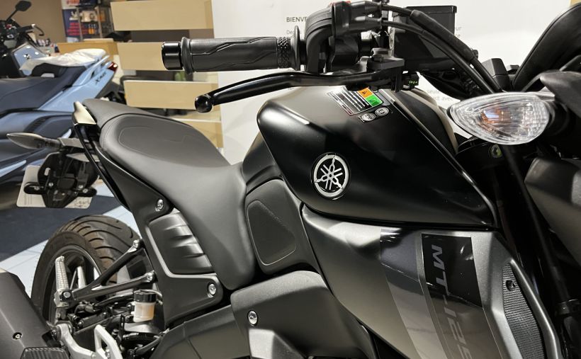 YAMAHA MT-125 ABS 2