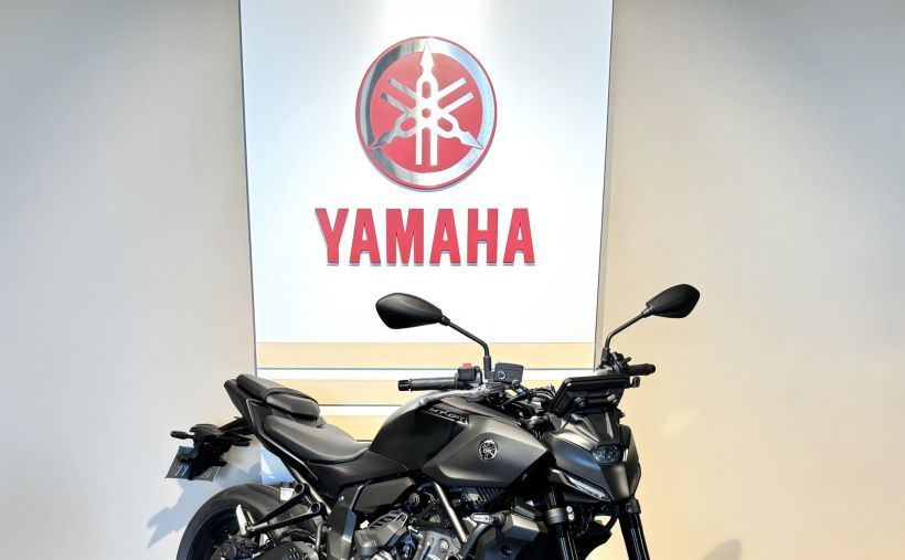 YAMAHA MT-07 Y-AMT 0