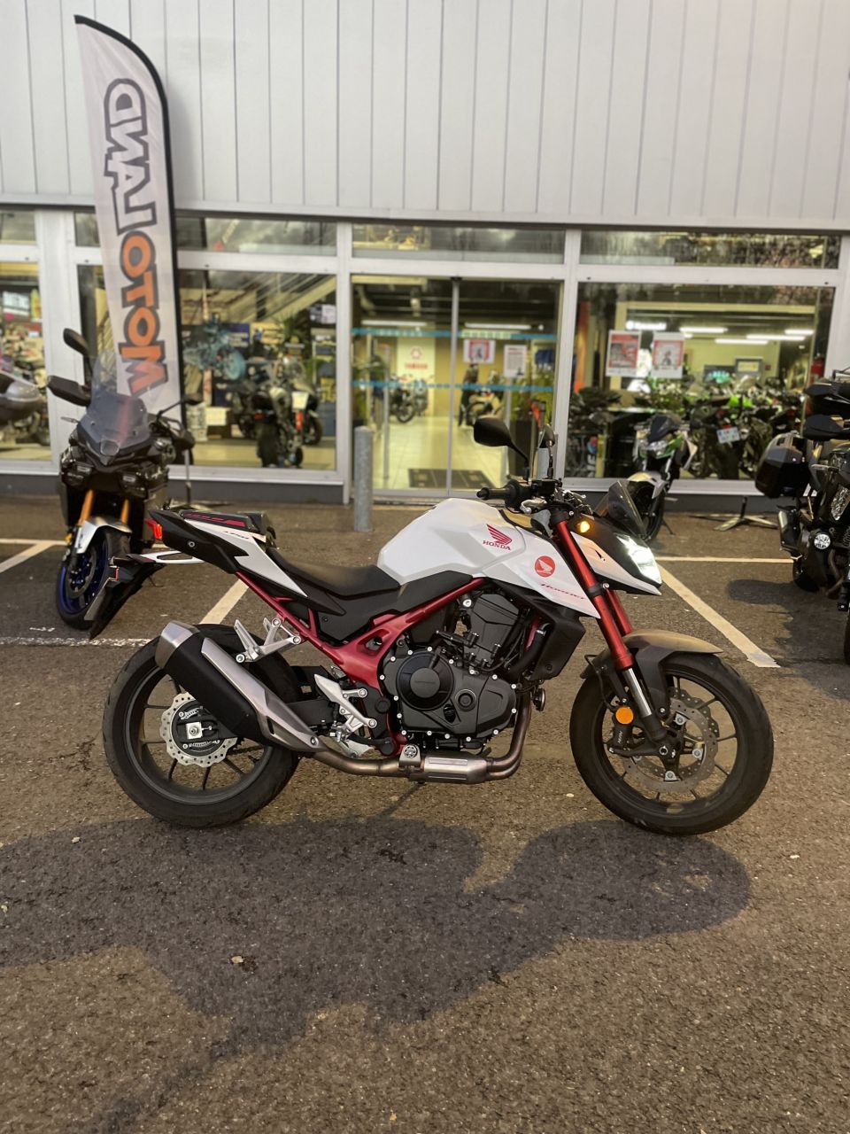 HONDA CB 750 HORNET 0