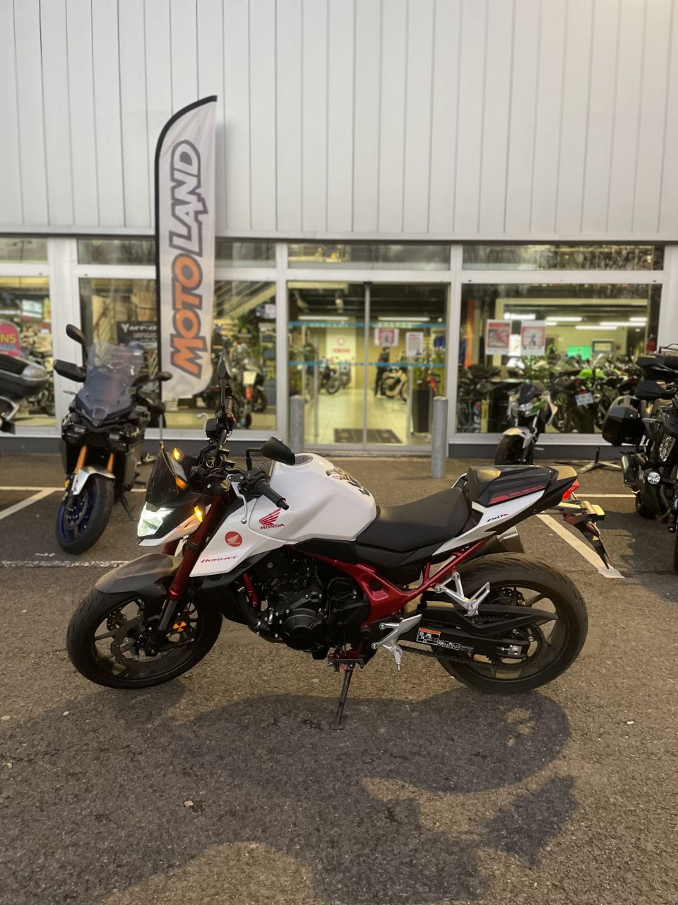 HONDA CB 750 HORNET 6