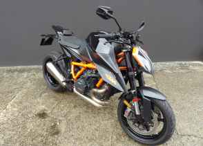 KTM 1290 SUPER DUKE R - 2021