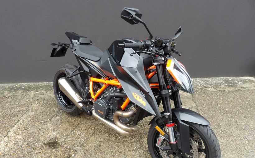 KTM 1290 SUPER DUKE R 0