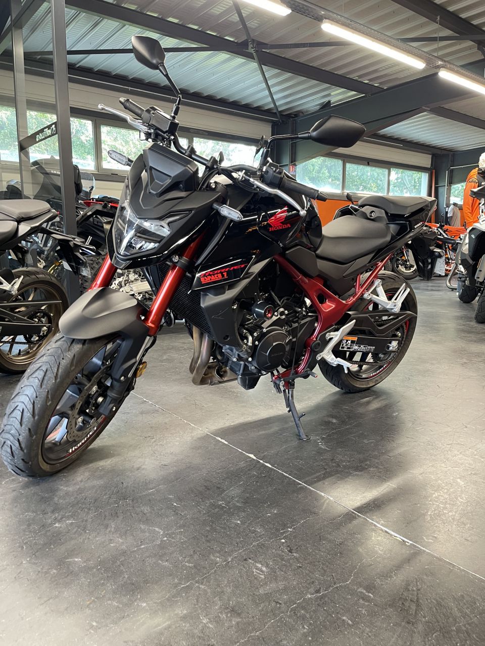 HONDA CB 750 HORNET 0